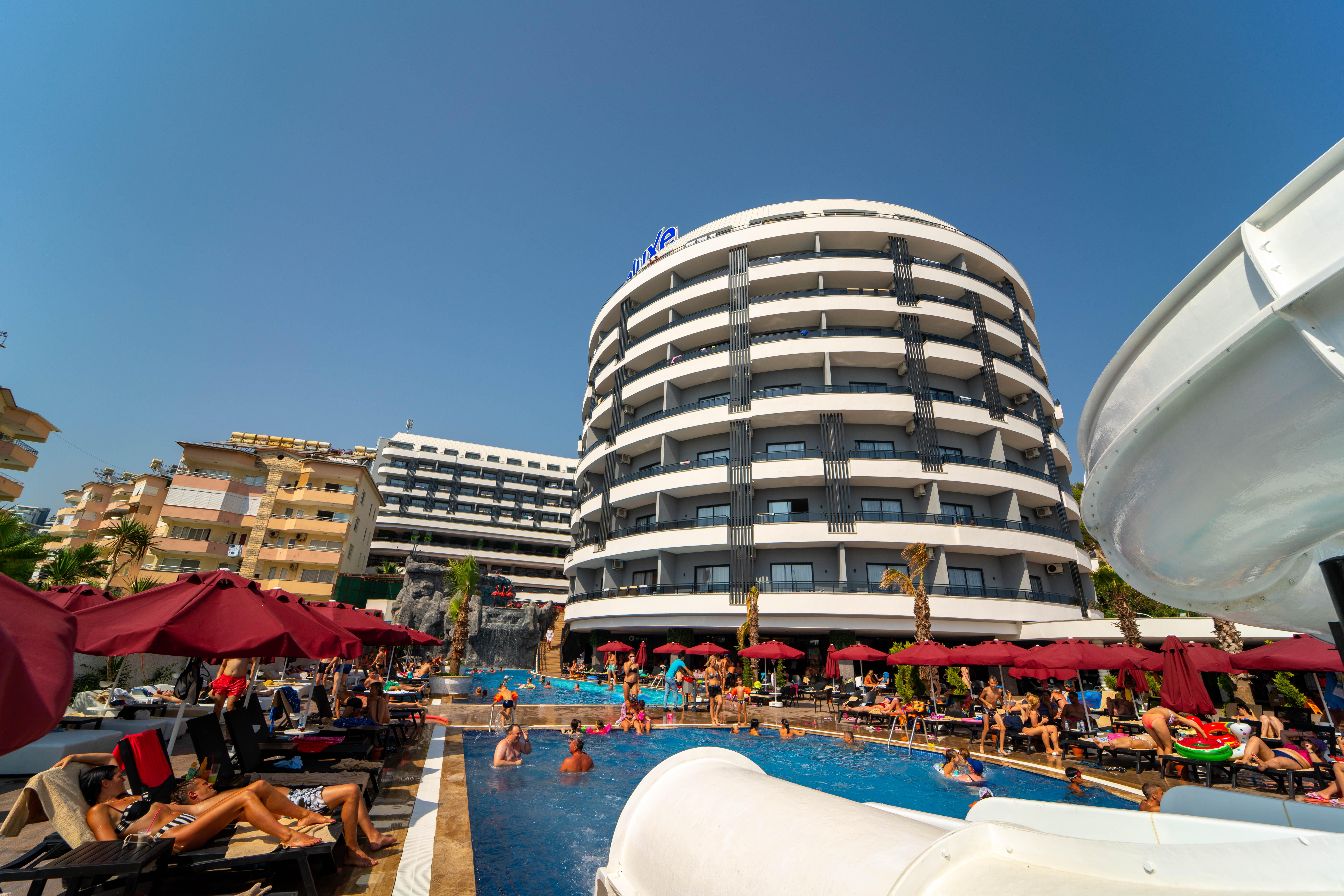 Noxinn Deluxe Hotel Konaklı Exterior foto